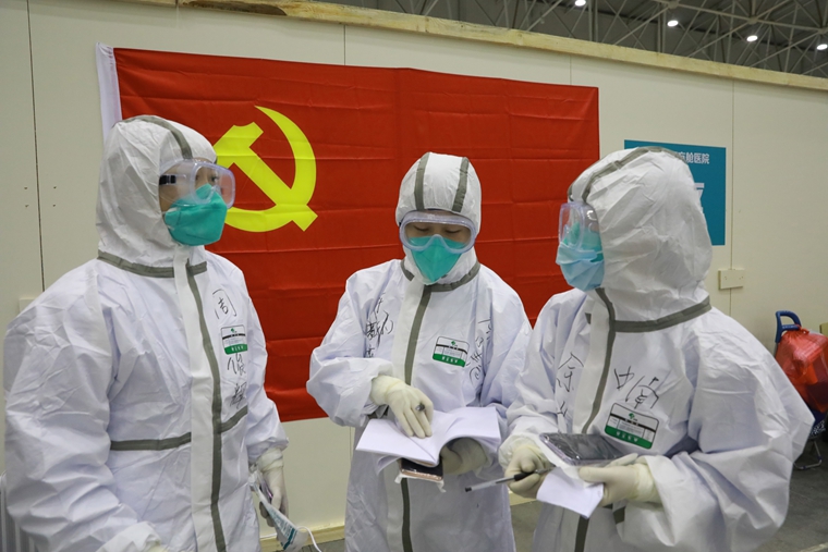 辛識(shí)平：黨員站立的位置，就是守護(hù)人民的防線