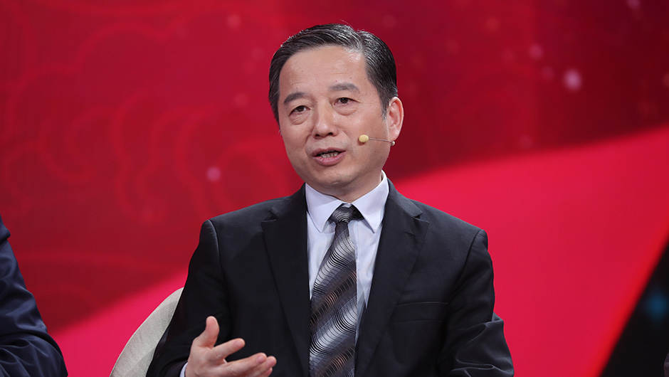 中國(guó)寶武黨委書(shū)記、董事長(zhǎng)陳德榮解答網(wǎng)友問(wèn)題