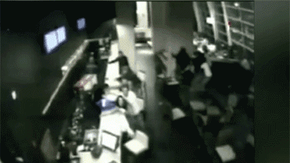 災(zāi)害來了怎么辦 監(jiān)測網(wǎng)絡(luò)&ldquo;號脈&rdquo;建筑設(shè)計減震