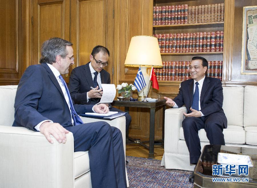 6月19日，國務(wù)院總理李克強在雅典同希臘總理薩馬拉斯舉行會談。新華社記者 王曄 攝
