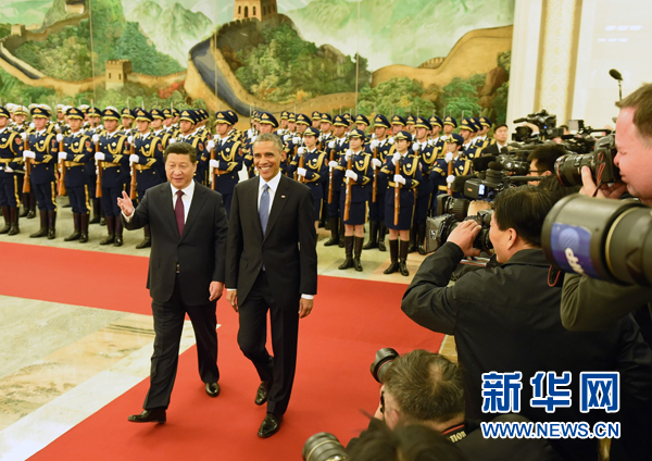 11月12日，國家主席習(xí)近平在北京人民大會堂舉行歡迎儀式，歡迎美國總統(tǒng)奧巴馬對中國進行國事訪問。 新華社記者 劉建生 攝