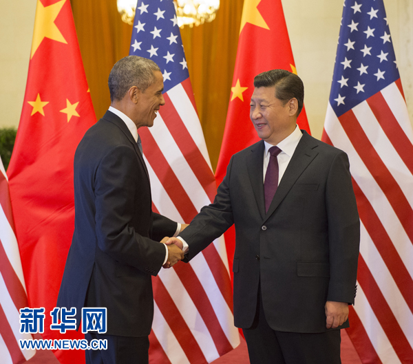 11月12日，國家主席習(xí)近平在北京人民大會堂舉行歡迎儀式，歡迎美國總統(tǒng)奧巴馬對中國進行國事訪問。 新華社記者 李學(xué)仁 攝