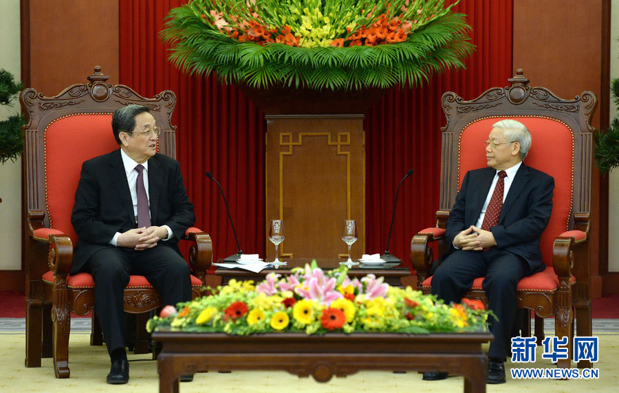 12月25日至27日，中共中央政治局常委、全國政協(xié)主席俞正聲對越南進(jìn)行正式訪問。這是12月26日，俞正聲在河內(nèi)會見越共中央總書記阮富仲。 新華社記者馬占成攝