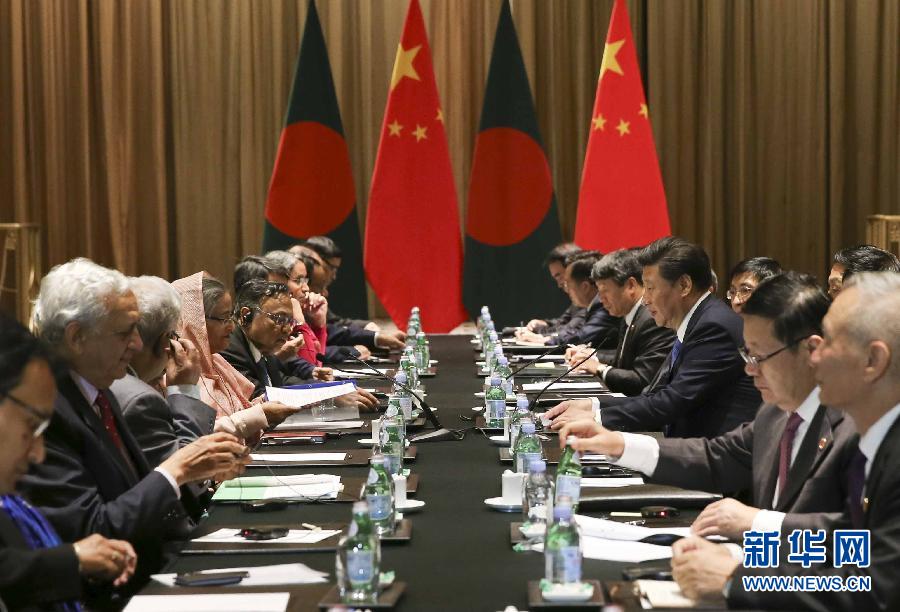 9月26日，國(guó)家主席習(xí)近平在紐約會(huì)見孟加拉國(guó)總理哈西娜。新華社記者蘭紅光攝 