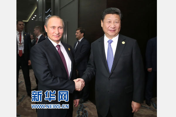 11月15日，國家主席習(xí)近平在土耳其安塔利亞會(huì)見俄羅斯總統(tǒng)普京。 新華社記者馬占成攝