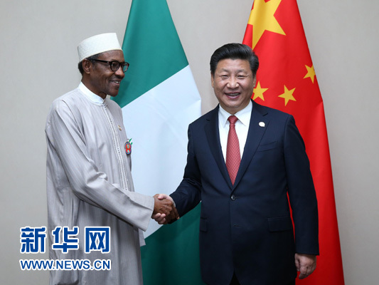 12月4日，國(guó)家主席習(xí)近平在約翰內(nèi)斯堡會(huì)見(jiàn)尼日利亞總統(tǒng)布哈里。 新華社記者 龐興雷 攝 