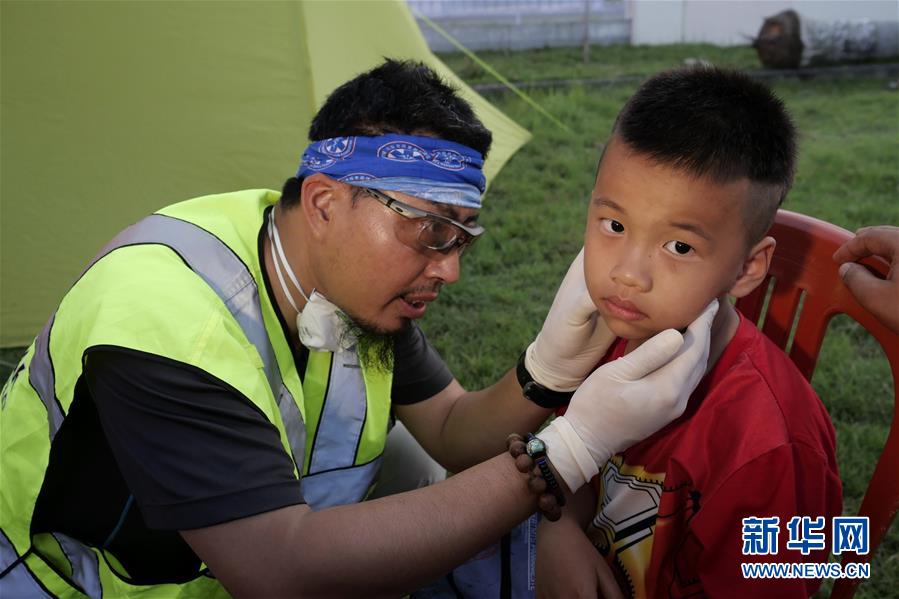 （國際&middot;圖文互動）（1）災(zāi)難面前，中印尼兩國人民的心更近了&mdash;&mdash;中國積極支援印尼救災(zāi)紀實