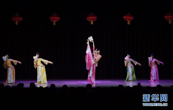 (國際·圖文互動)(2)“中國年”在美國馬里蘭州首府受熱捧