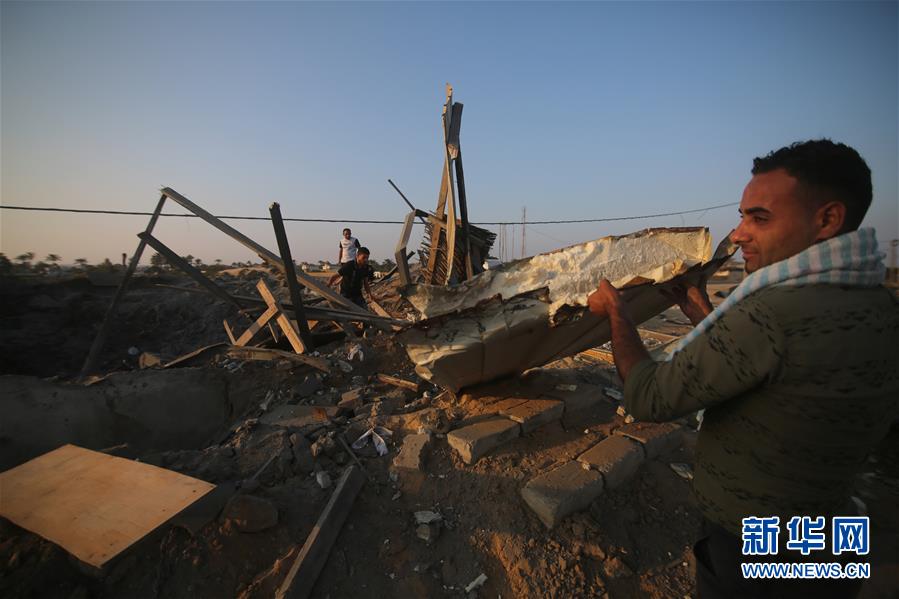 (國際)(1)以軍轟炸加沙地帶以回應(yīng)巴方火箭彈襲擊