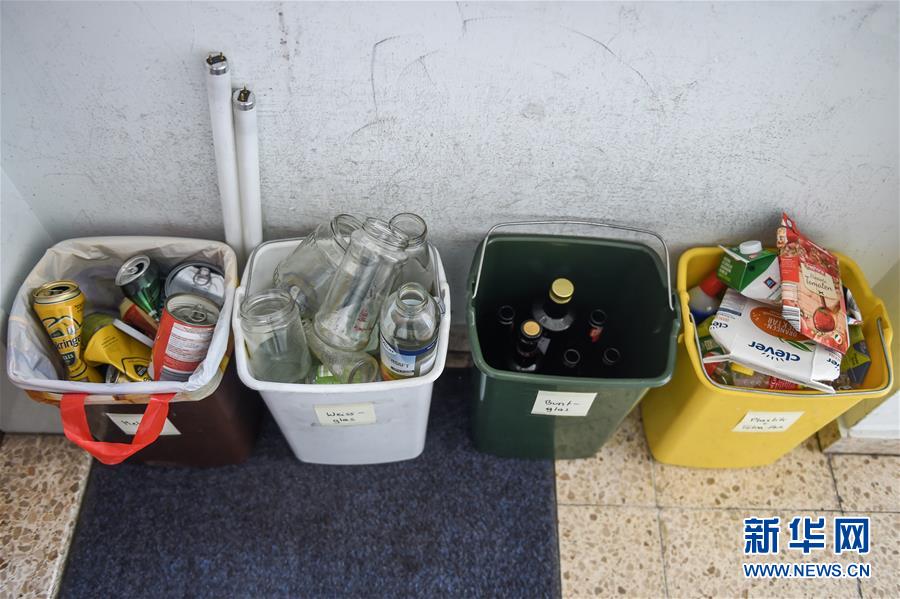 （國(guó)際）（18）在國(guó)外，垃圾如何分類