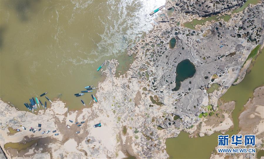 (國際)(1)泰國遭遇近10年最嚴(yán)重干旱