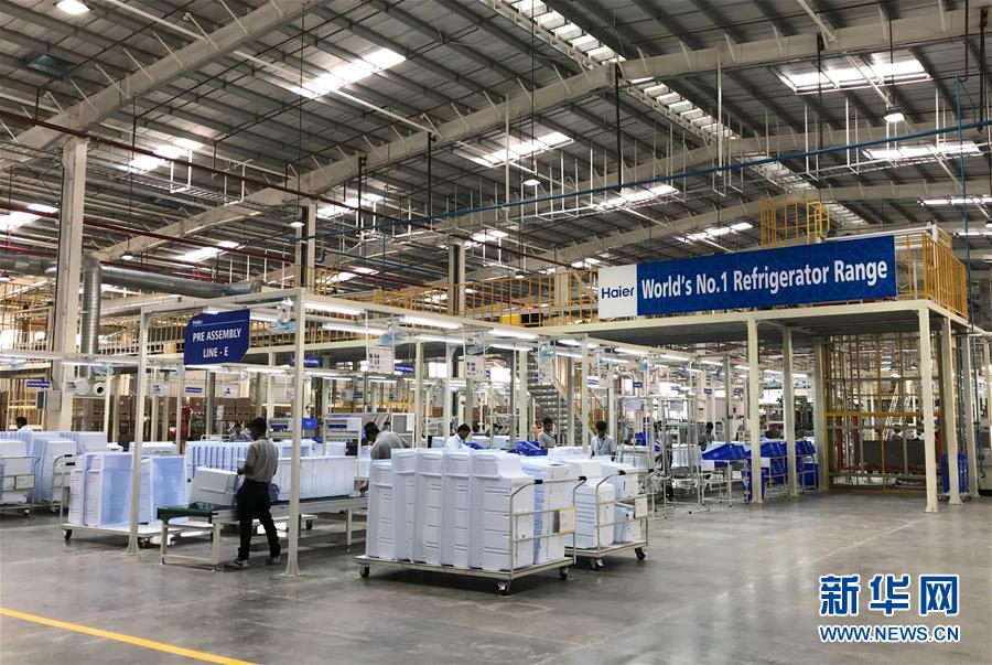 （新華全媒頭條&middot;圖文互動(dòng)）（5）特稿：為互利合作注入新動(dòng)力　為互聯(lián)互通開(kāi)辟新空間&mdash;&mdash;寫(xiě)在習(xí)近平主席赴印度出席中印領(lǐng)導(dǎo)人第二次非正式會(huì)晤并對(duì)尼泊爾進(jìn)行國(guó)事訪問(wèn)之際