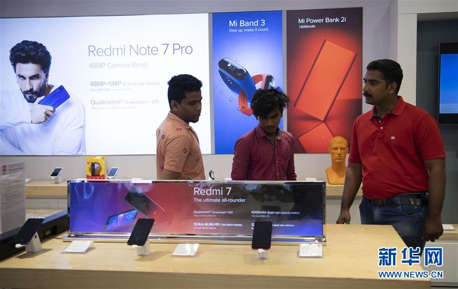 （習(xí)近平出訪配合稿&middot;圖文互動(dòng)）（5）特稿：電影、瑜伽、智能手機(jī)&mdash;&mdash;中印兩個(gè)文明古國(guó)交往&ldquo;新故事&rdquo;