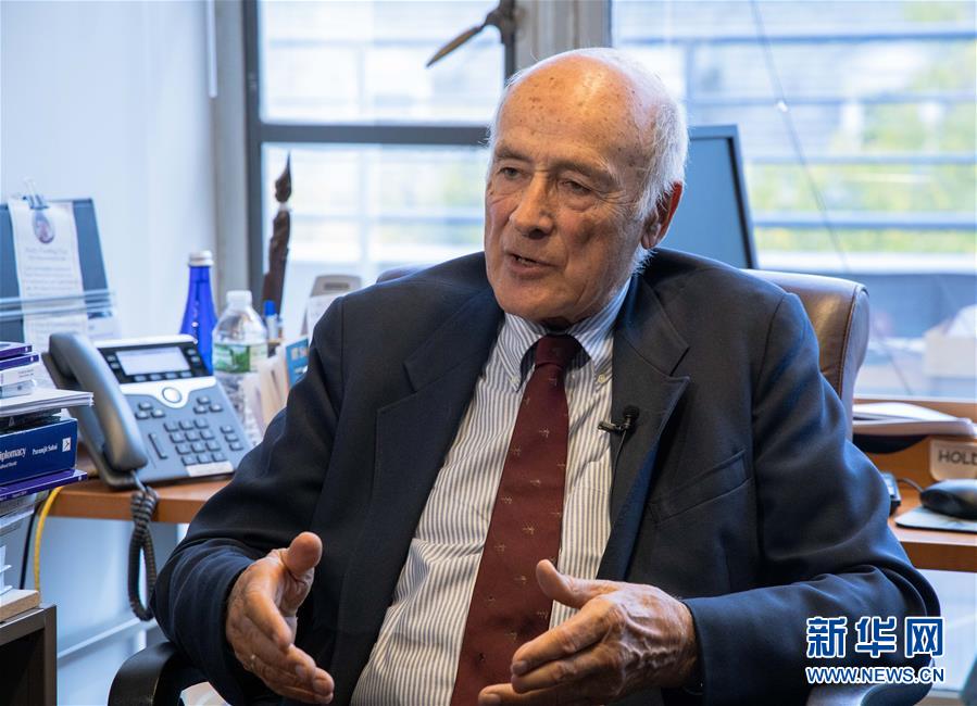 （新華全媒頭條&middot;圖文互動）（1）特稿：以&ldquo;小球&rdquo;智慧 行大國之交&mdash;&mdash;哈佛&ldquo;中國通&rdquo;談中美關(guān)系