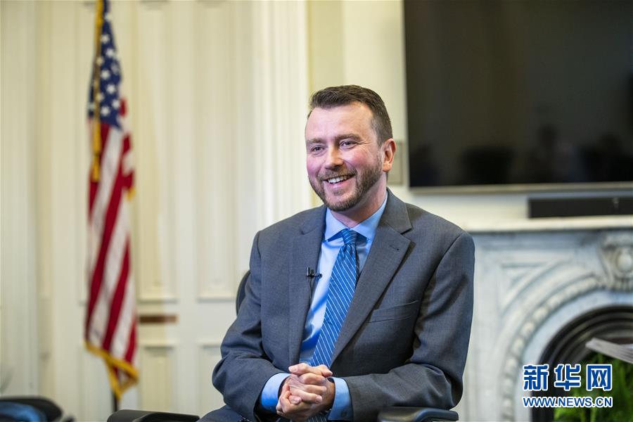 （國(guó)際&middot;圖文互動(dòng)）（1）專(zhuān)訪(fǎng)：肯塔基州期待引領(lǐng)中美地方合作潮流&mdash;&mdash;訪(fǎng)肯塔基州商貿(mào)廳官員