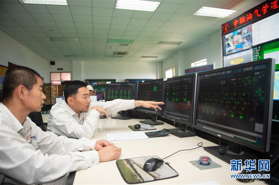 (習(xí)近平出訪配合稿·圖文互動)(1)通訊:為了中緬油氣管道的安全平穩(wěn)運(yùn)行