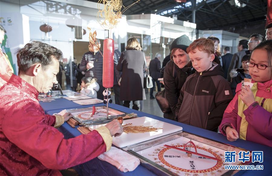 （國(guó)際&middot;圖文互動(dòng)）（2）歡樂春節(jié)&ldquo;這里是成都&rdquo;啟動(dòng)儀式在都柏林舉行