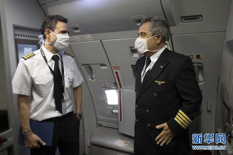 （圖文互動&middot;國際疫情）（2）通訊：3.8萬公里的航程　跨越大洋的情誼&mdash;&mdash;記阿根廷從中國運(yùn)載防疫物資