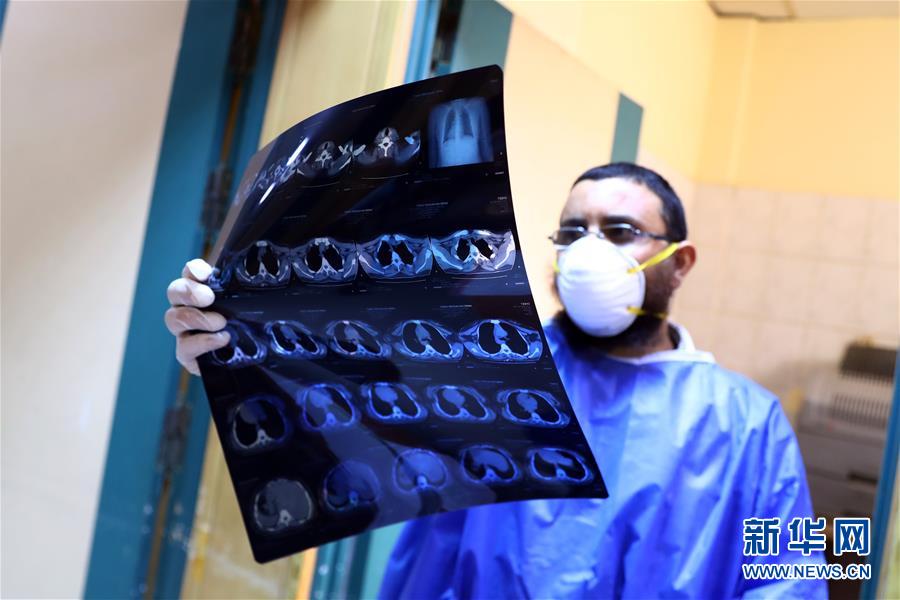 （國(guó)際疫情&middot;圖文互動(dòng)）（1）記者手記：埃及新冠病例破萬(wàn)　醫(yī)衛(wèi)壓力不小