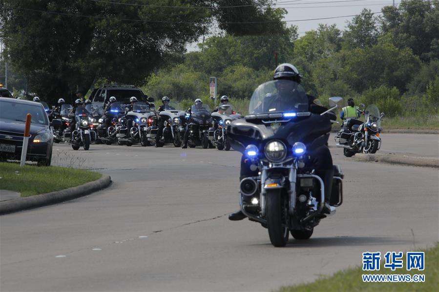 (國際)(2)弗洛伊德葬禮在美國休斯敦舉行