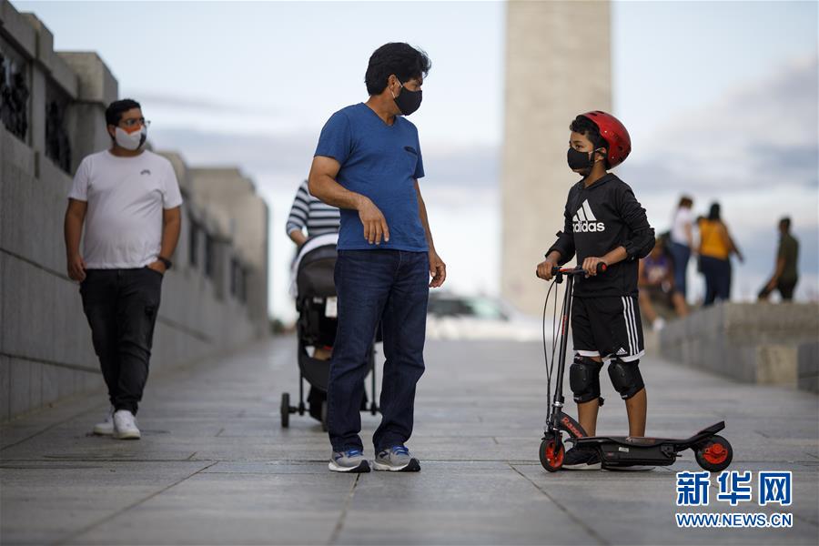 （國際疫情）（2）約翰斯&middot;霍普金斯大學(xué)：美國新冠死亡病例超17萬例