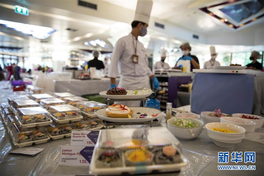 (國(guó)際·圖文互動(dòng))(4)從機(jī)艙餐廳到模擬飛行 泰航出招緩解疫情壓力