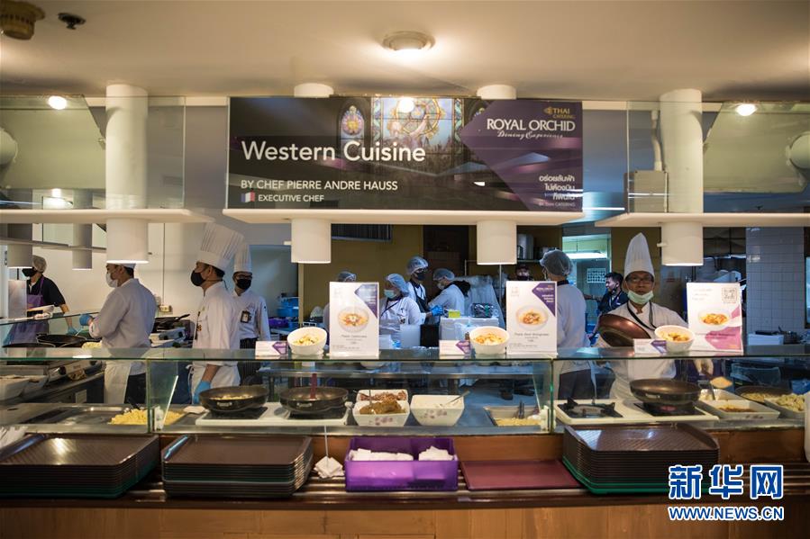 (國(guó)際·圖文互動(dòng))(5)從機(jī)艙餐廳到模擬飛行 泰航出招緩解疫情壓力