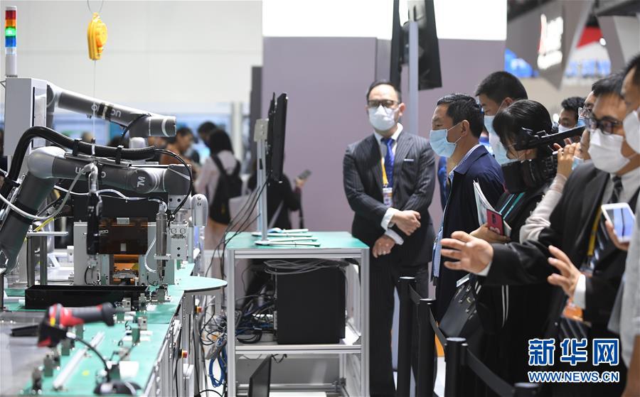 （新華全媒頭條&middot;圖文互動）（3）萬里寫入胸懷間&mdash;&mdash;記習近平主席三屆進博會主旨演講