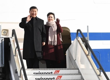 習(xí)近平對(duì)瑞士進(jìn)行國(guó)事訪問、出席世界經(jīng)濟(jì)論壇2017年年會(huì)并訪問瑞士國(guó)際組織（2017.1.15-2017.1.18）