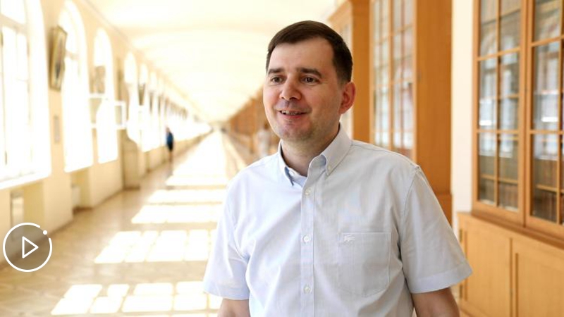 與習(xí)主席做校友，這感覺真棒！