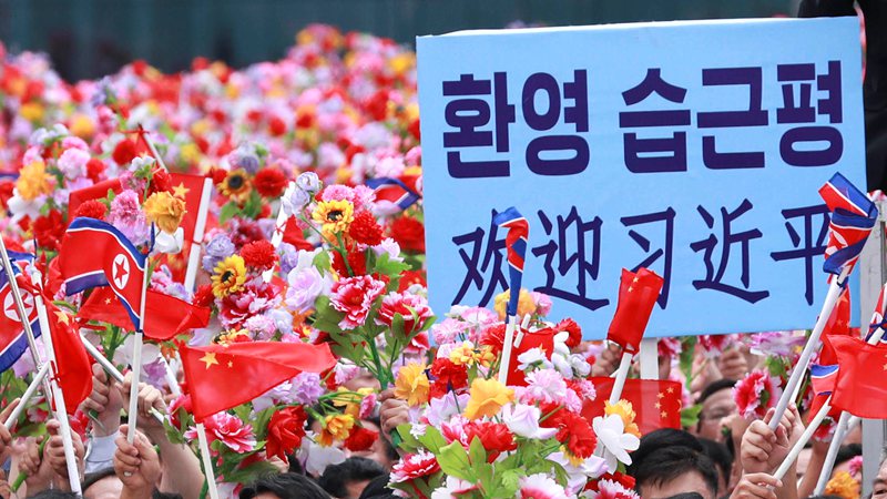 習(xí)近平總書記歷史性訪朝 歡迎場面超震撼！