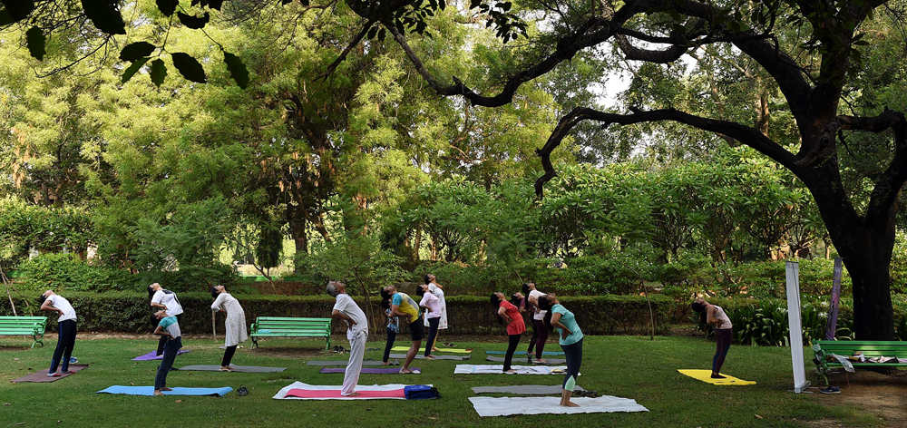 特稿：電影、瑜伽、智能手機(jī)&mdash;&mdash;中印兩個(gè)文明古國(guó)交往&ldquo;新故事&rdquo;