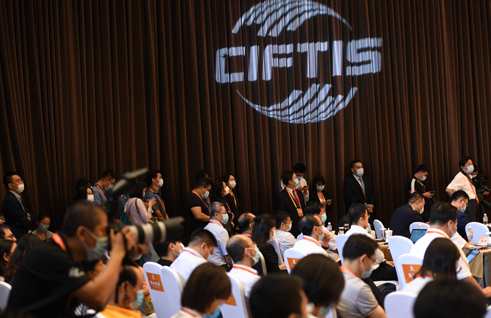 插上數(shù)字化翅膀，讓服務(wù)跨越空間&mdash;&mdash;從服貿(mào)會看數(shù)字貿(mào)易新發(fā)展