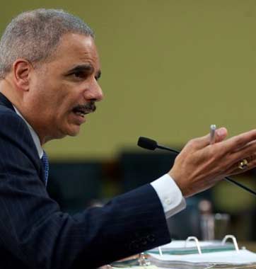 &ldquo;泄密調查&rdquo;引來口水戰(zhàn)